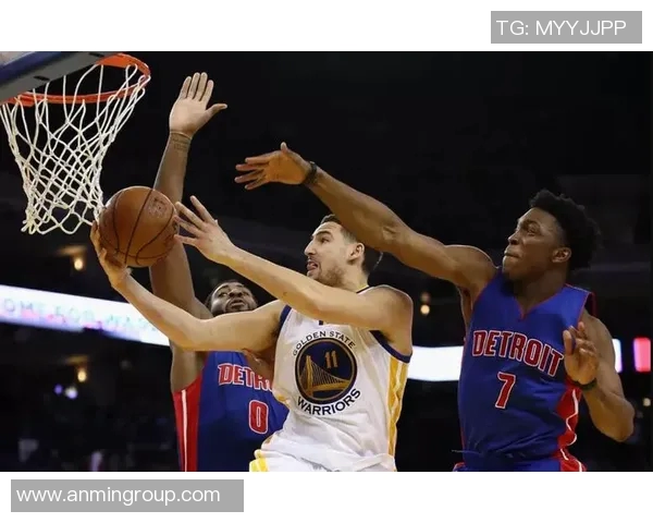 勇士与76人对决前瞻分析：谁能在关键时刻掌控比赛节奏