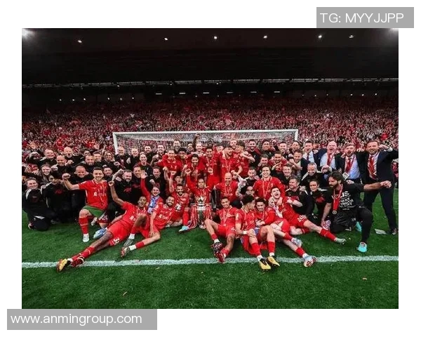 米兰与利物浦欧冠对决回顾：经典之战再现足球传奇瞬间