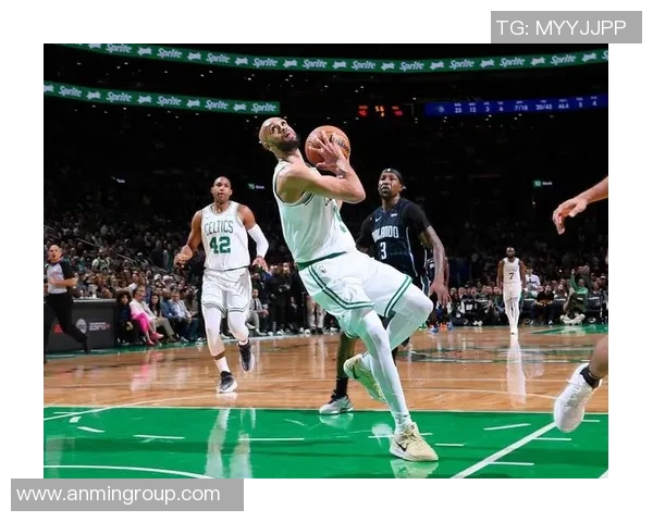 魔术与凯尔特人激战正酣比分背后隐藏的精彩瞬间揭秘