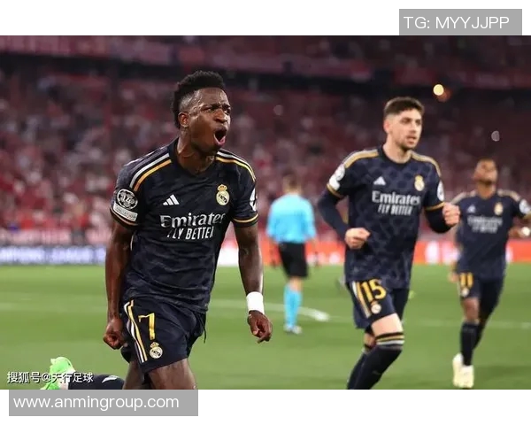 冠军杯巅峰对决拜仁慕尼黑迎战皇家马德里精彩赛事前瞻与分析 冠军杯巅峰对决拜仁慕尼黑迎战皇家马德里精彩赛事前瞻与分析