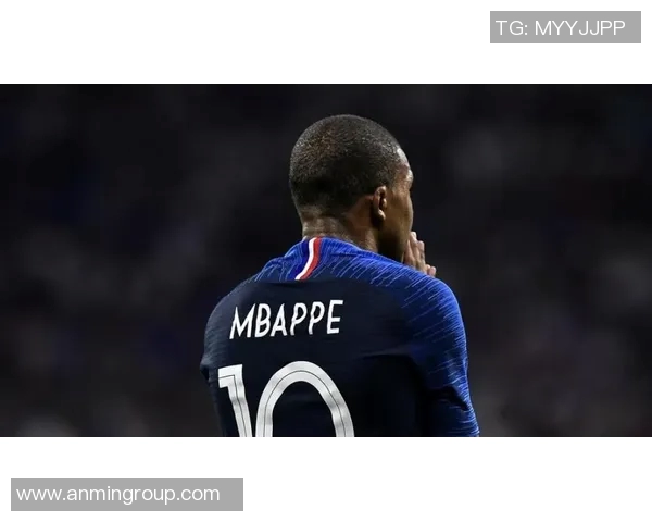 维尼修斯：从新星崛起到足球巨星的辉煌之路与未来展望