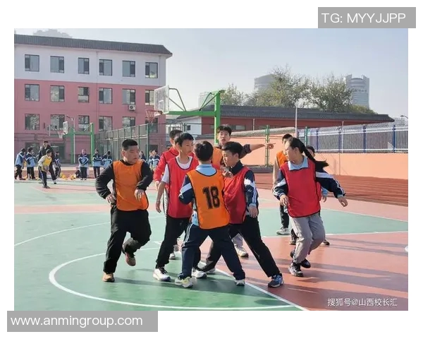 班级篮球明星的成长之路与团队精神的完美结合